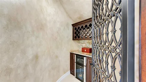 $2,299,950 | 8765 Watercrest Circle East, Parkland, FL 33076