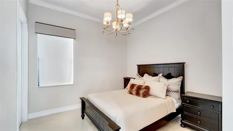 $2,299,950 | 8765 Watercrest Circle East, Parkland, FL 33076