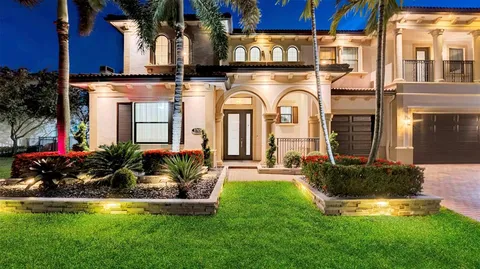 $2,299,950 | 8765 Watercrest Circle East, Parkland, FL 33076