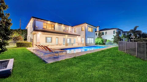 $2,299,950 | 8765 Watercrest Circle East, Parkland, FL 33076