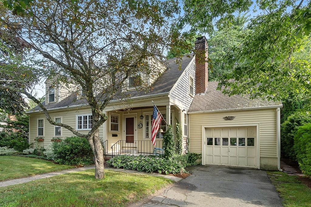 79 Pleasant Street Manchester, MA 01944 - Photo 1 of 28 front view of a house with a yard