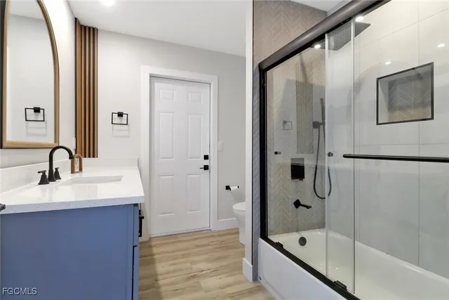 $618,000 | 814 Victoria Drive, Cape Coral, FL 33904