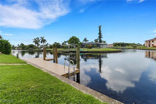 $618,000 | 814 Victoria Drive, Cape Coral, FL 33904