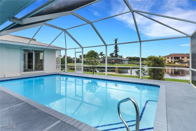 $618,000 | 814 Victoria Drive, Cape Coral, FL 33904