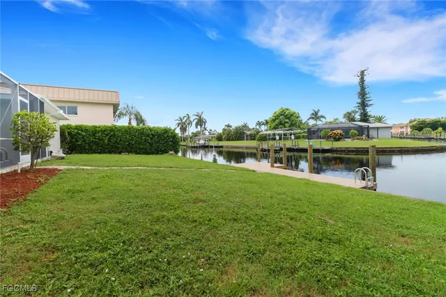 $618,000 | 814 Victoria Drive, Cape Coral, FL 33904