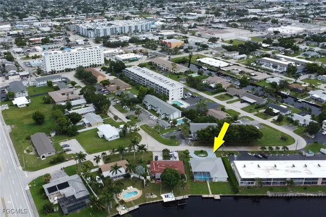 $618,000 | 814 Victoria Drive, Cape Coral, FL 33904