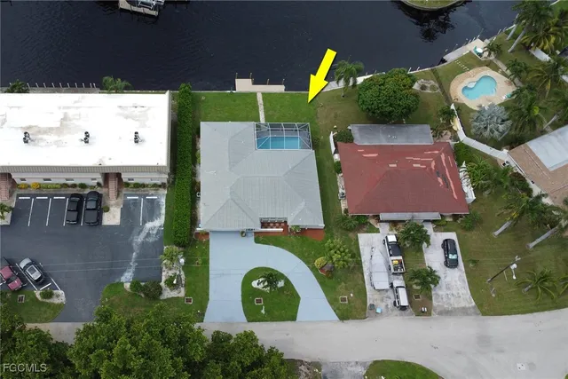 $618,000 | 814 Victoria Drive, Cape Coral, FL 33904