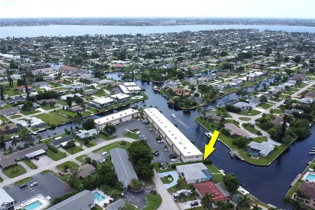 $618,000 | 814 Victoria Drive, Cape Coral, FL 33904