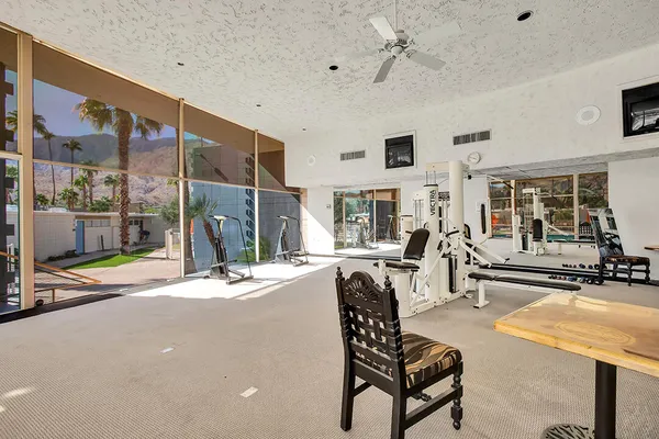 $333,000 | 1111 East Palm Canyon Drive, Unit 226, Palm Springs, CA 92264