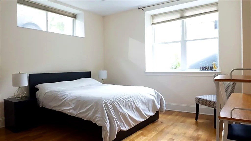 40 Naples Road, Unit B Brookline, MA 02446 - Photo 4 of 10