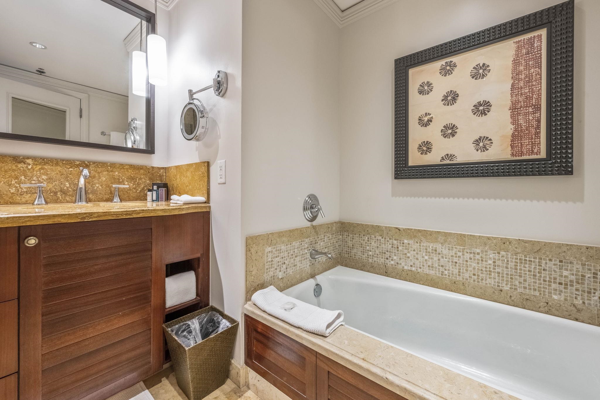 1 Ritz Carlton Drive, Unit 16141616 Lahaina, HI 96761 - Photo 20 of 40
