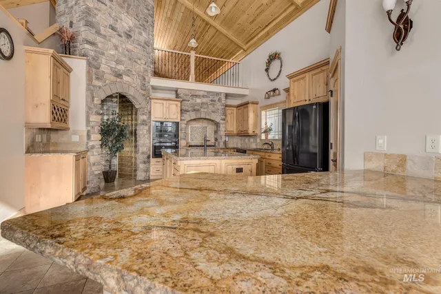 $1,849,500 | 4920-4940 Highway 72, New Plymouth, ID 83655