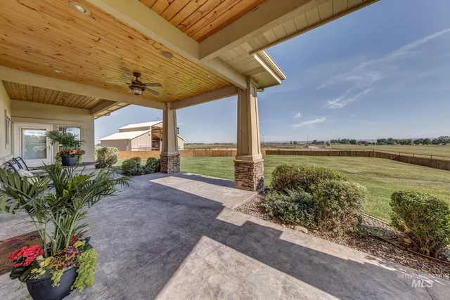 $1,849,500 | 4920-4940 Highway 72, New Plymouth, ID 83655