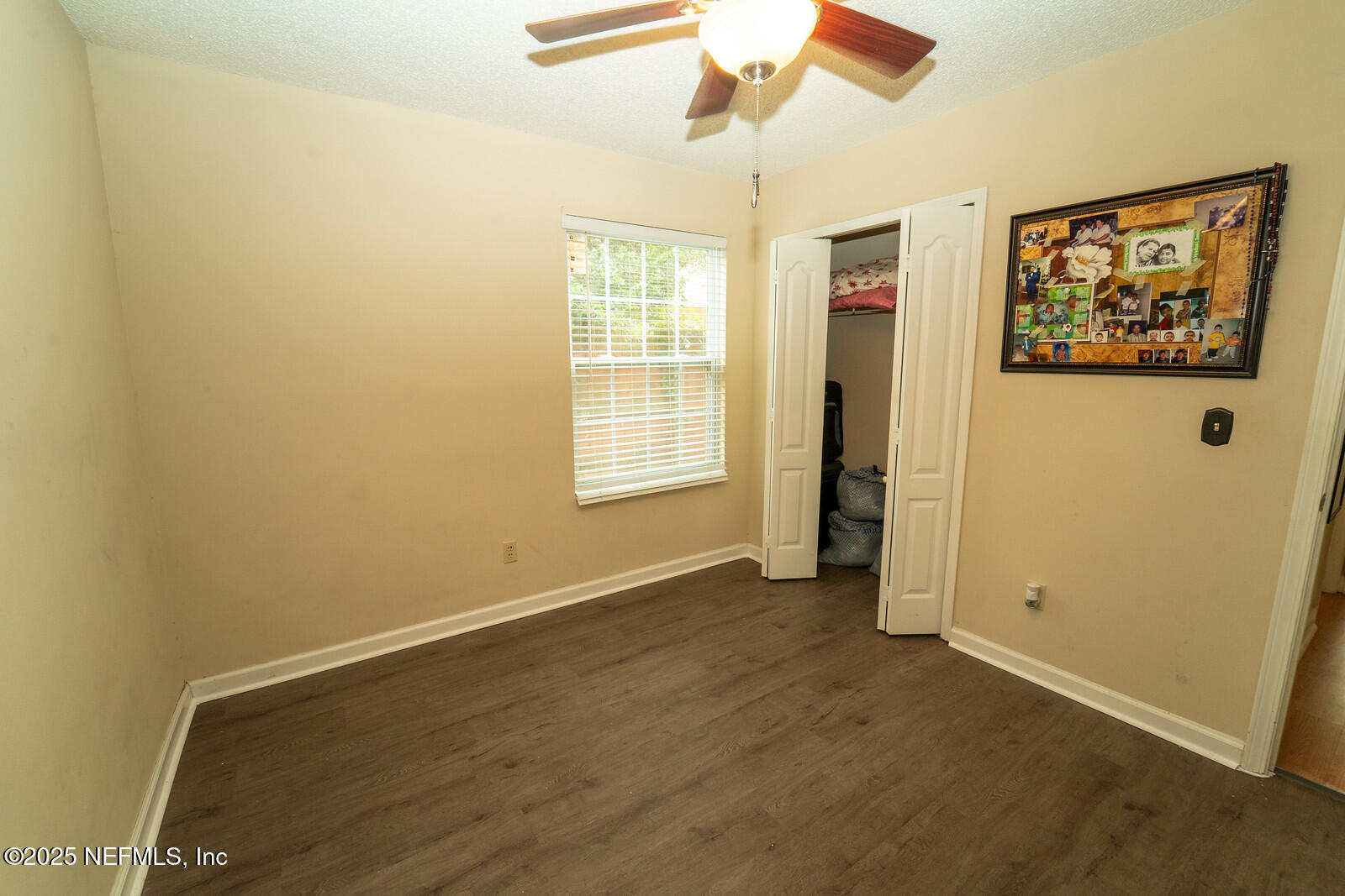 8454 Gemini Road Jacksonville, FL 32216 - Photo 19 of 22 guestroom 2.75