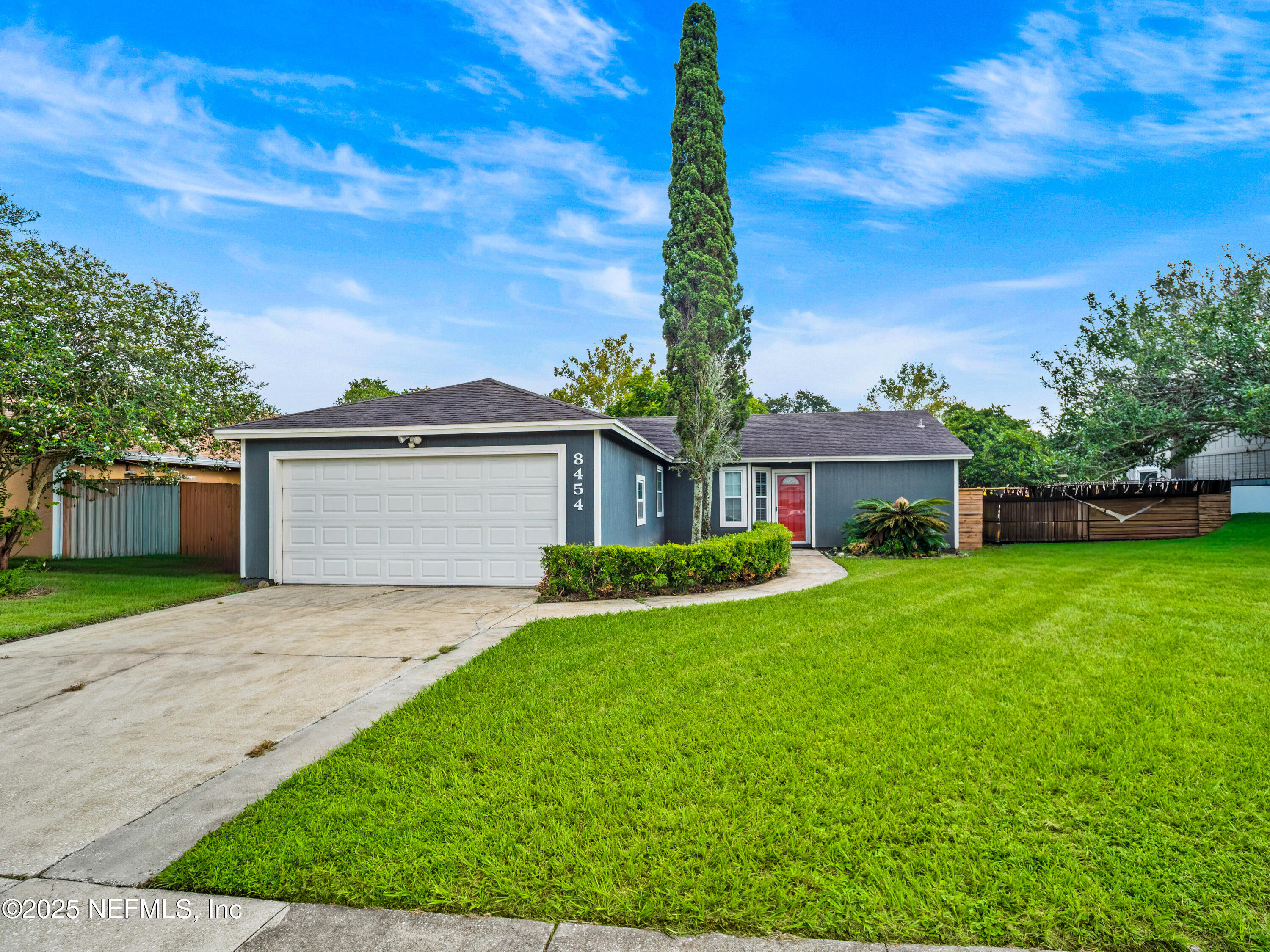 8454 Gemini Road Jacksonville, FL 32216 - Photo 3 of 22 front