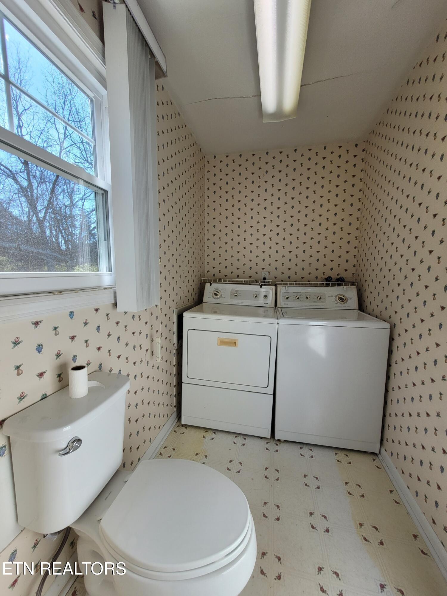 4612 East Emory Road Knoxville, TN 37918 - Photo 12 of 15 Attach176963_20241206_100250