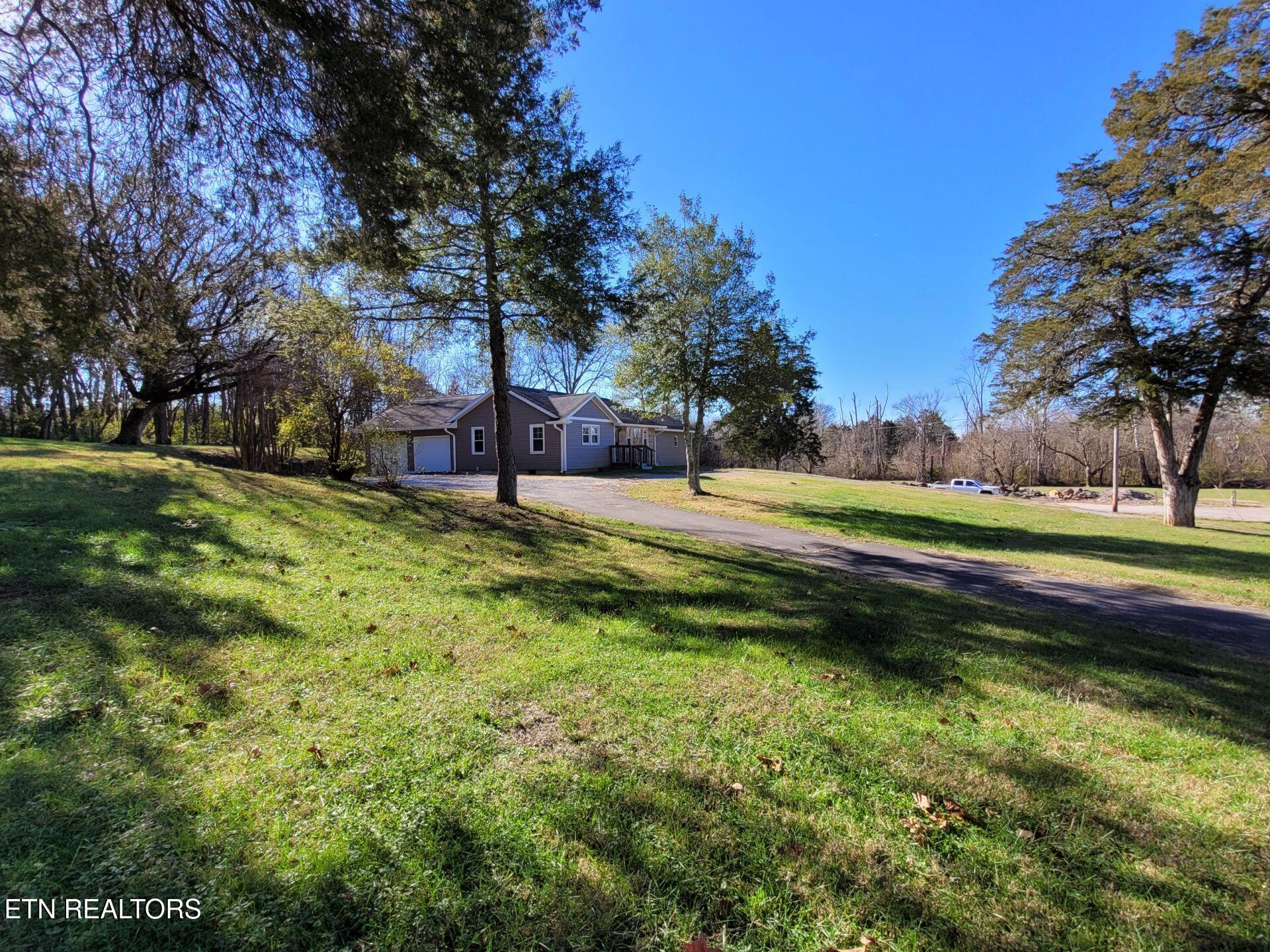 4612 East Emory Road Knoxville, TN 37918 - Photo 13 of 15 Attach176971_20241206_100432