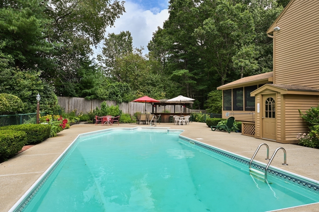 23 Warren Street Georgetown, MA 01833 - Photo 21 of 29 Gallery Image 21