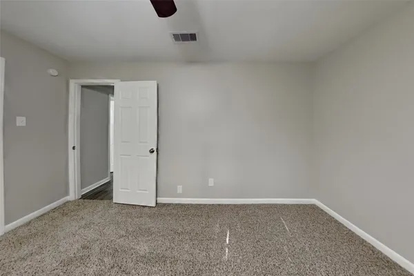 $1,800 | 10723 Forest Leaf Drive, Sugar Land, TX 77498