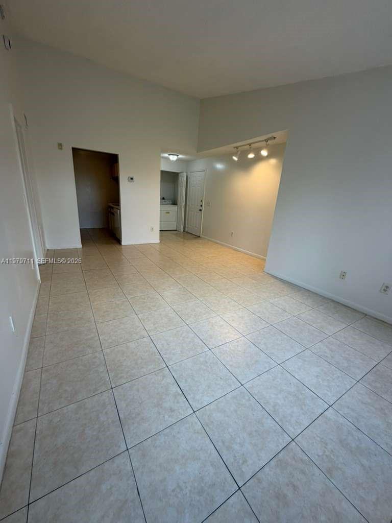 4241 West McNab Road, Unit 30 Pompano Beach, FL 33069 - Photo 11 of 35