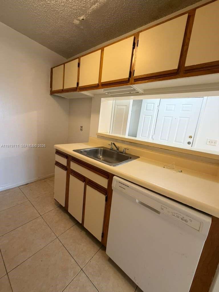 4241 West McNab Road, Unit 30 Pompano Beach, FL 33069 - Photo 13 of 35