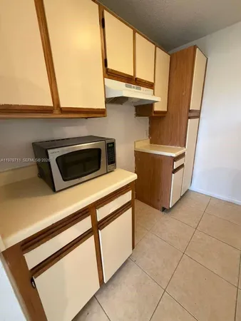 $1,550 | 4241 West McNab Road, Unit 30, Pompano Beach, FL 33069