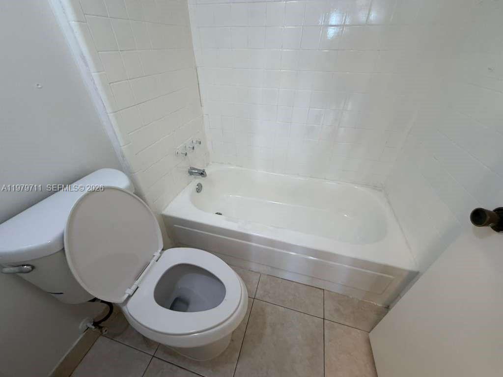 4241 West McNab Road, Unit 30 Pompano Beach, FL 33069 - Photo 24 of 35