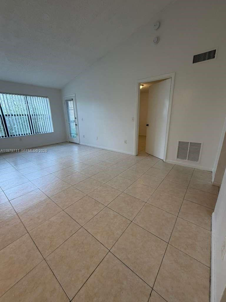 4241 West McNab Road, Unit 30 Pompano Beach, FL 33069 - Photo 10 of 35