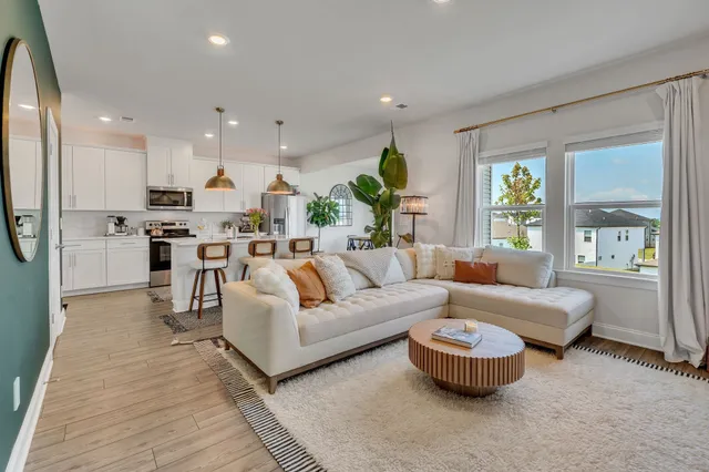 $2,600 | 4428 Skyridge Drive, Nashville, TN 37207