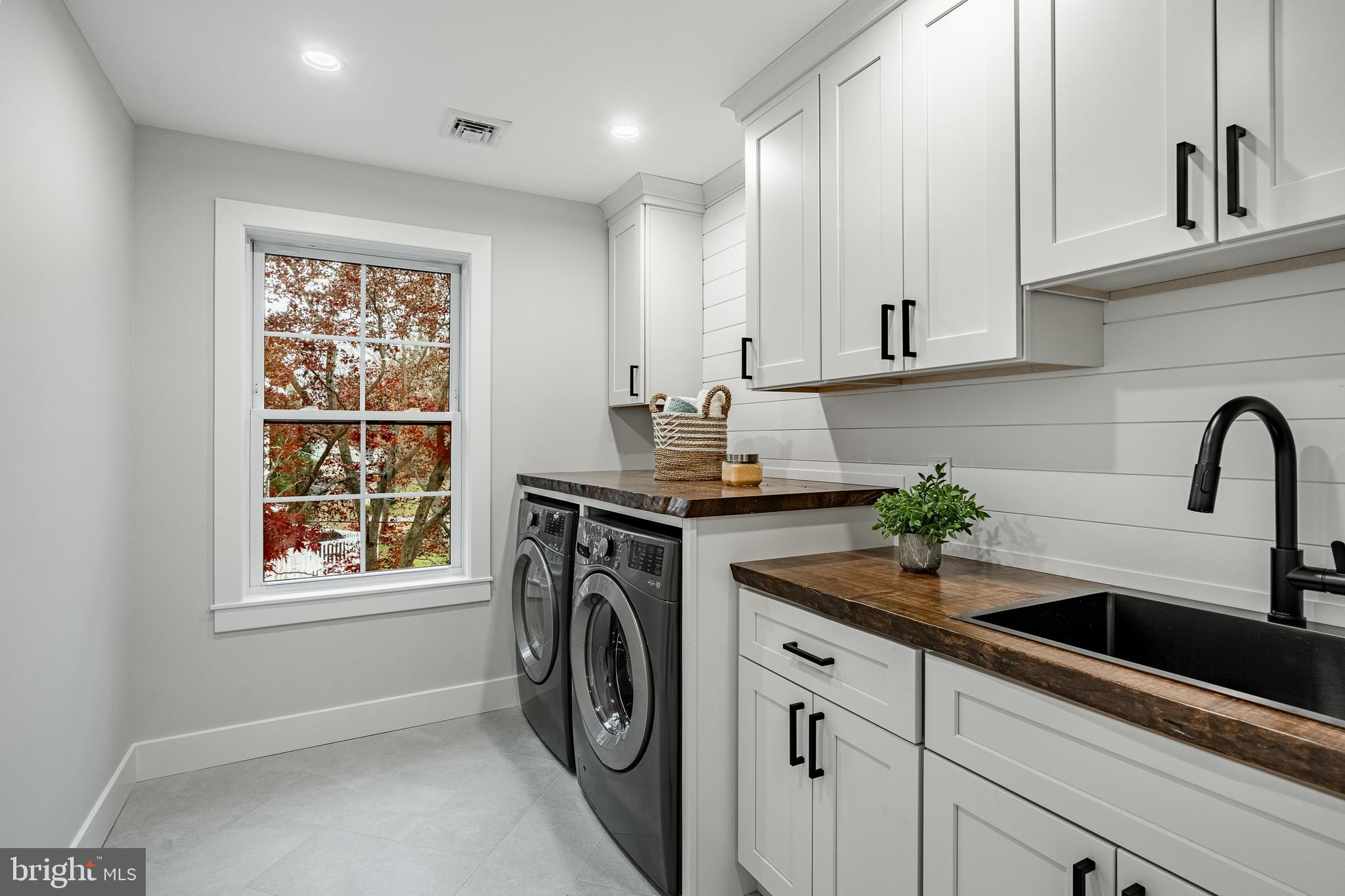 714 South Wayne Street West Chester, PA 19382 - Photo 32 of 62 Laundry Room