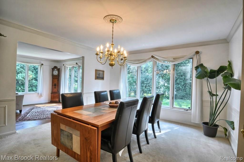 4147 Stoneleigh Road Bloomfield Hills, MI 48302 - Photo 5 of 33 Dining_Room.jpg