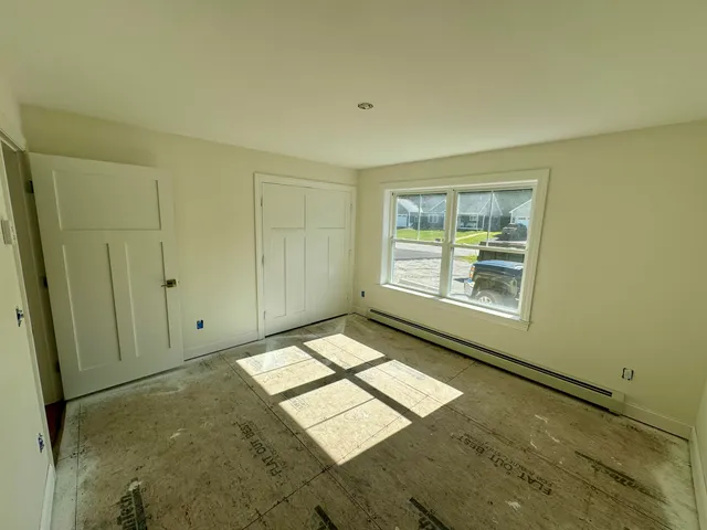 $729,900 | 23 Forest Glen Lane, Topsham, ME 04086