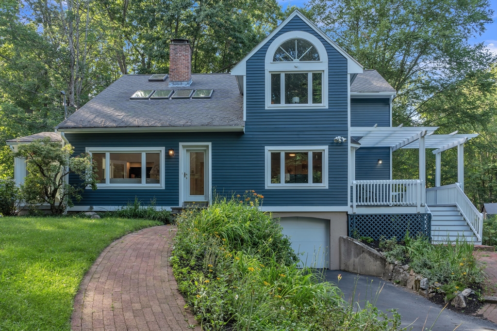 116 Maple Street Sherborn, MA 01770 - Photo 1 of 35 Gallery Image 1