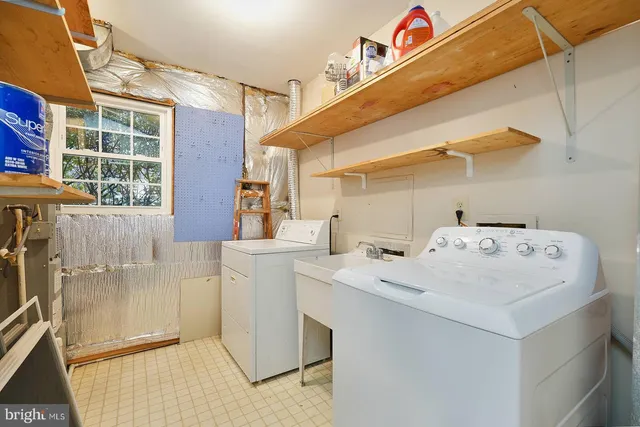 $632,900 | 7 Carriage House Circle, Alexandria, VA 22304