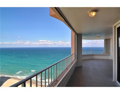 550 South Ocean Boulevard, Unit PH01 Boca Raton, FL 33432 - Photo 1 of 16 Primary Photo