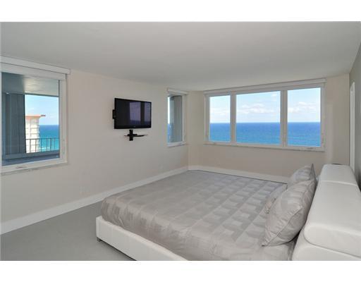 550 South Ocean Boulevard, Unit PH01 Boca Raton, FL 33432 - Photo 5 of 16 Additional Photo