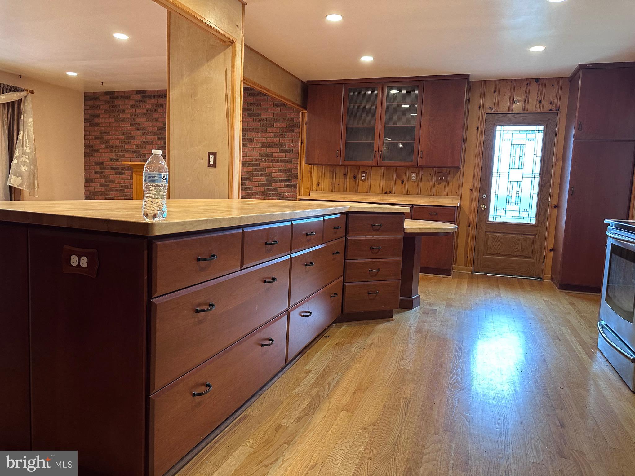 5919 5th Road North Arlington, VA 22205 - Photo 8 of 43