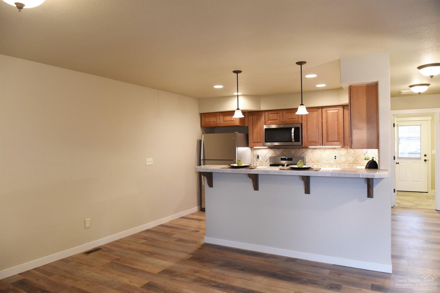 413 Northwest 25th Street Redmond, OR 97756 - Photo 3 of 24 Additional Photo