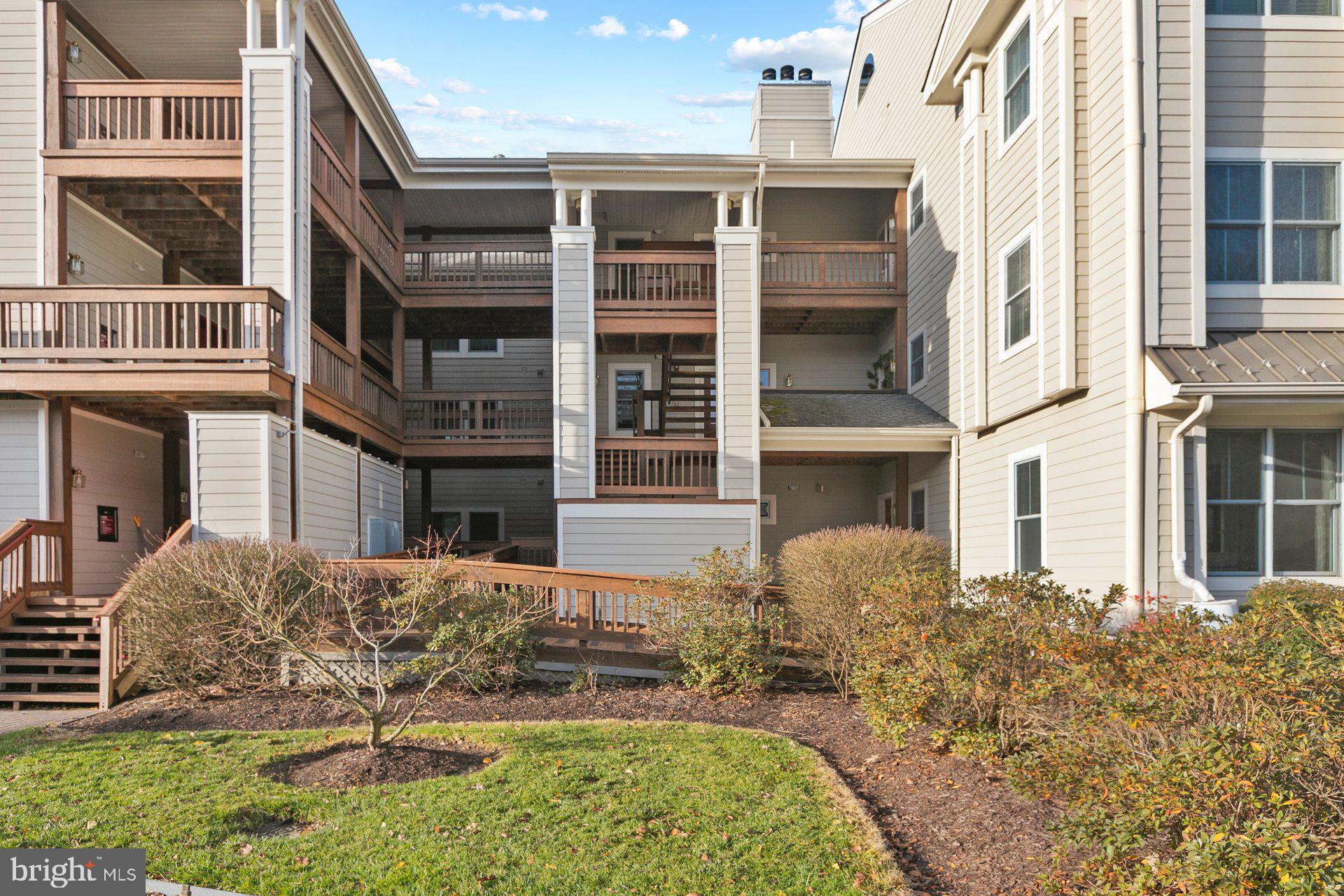 531 Runabout Loop Solomons, MD 20688 - Photo 10 of 37 Gallery Image 10