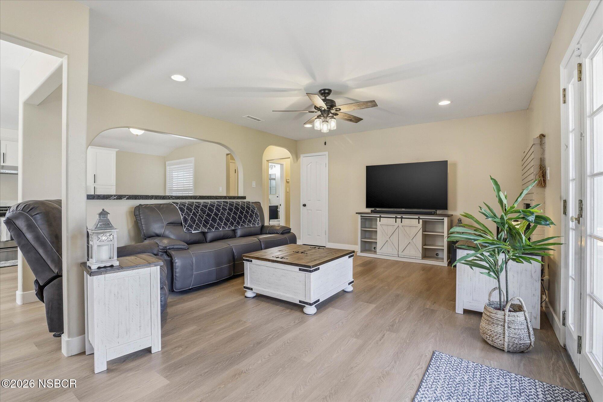 829 Millstone Avenue Santa Maria, CA 93455 - Photo 11 of 26 11-829MillstoneAve_11