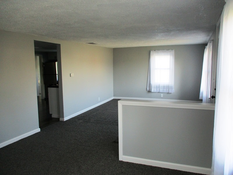 1039 Elm Street Decatur, IN 46733 - Photo 10 of 26