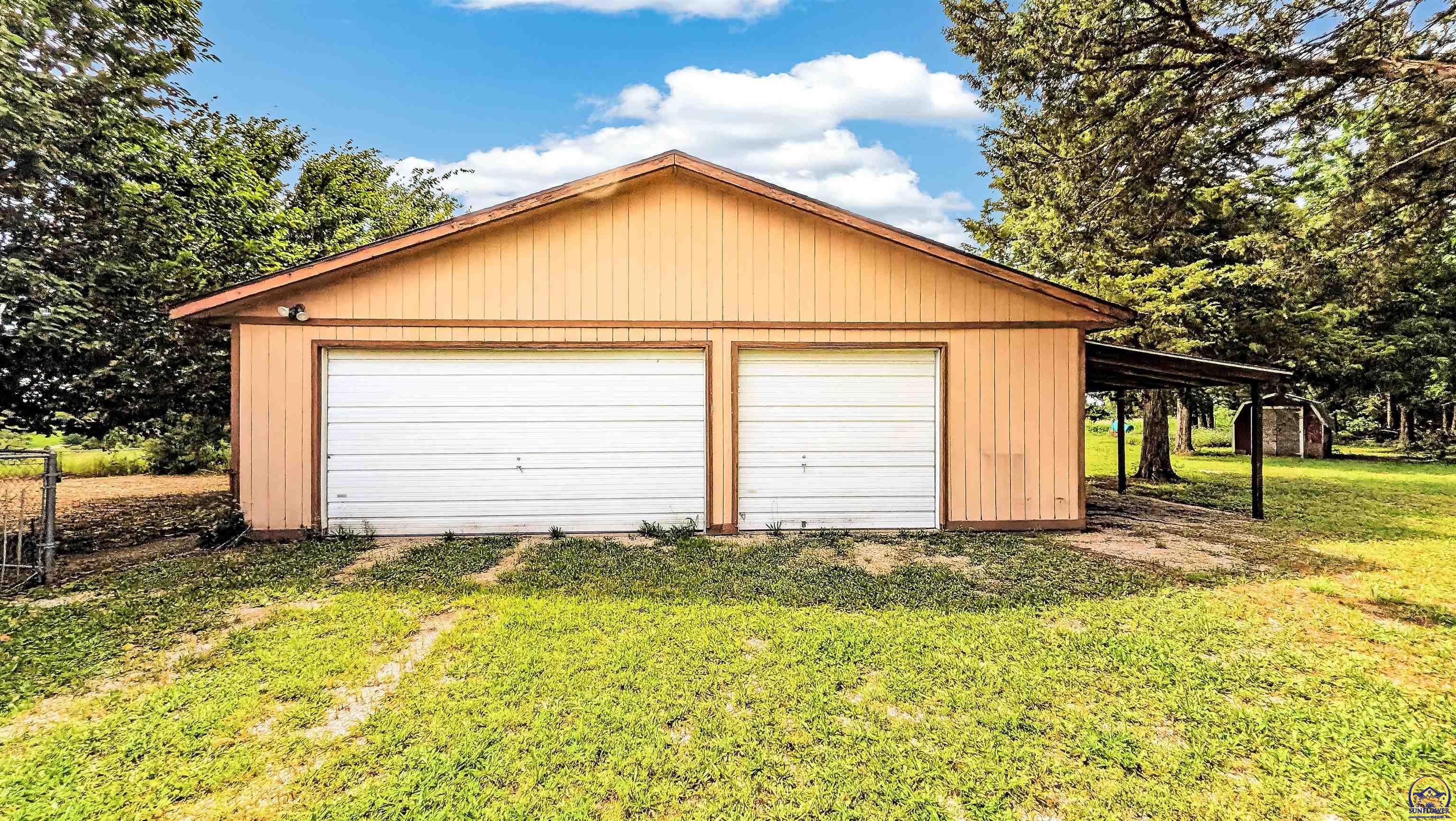 1602 Emmer Road Hartford, KS 66854 - Photo 31 of 34