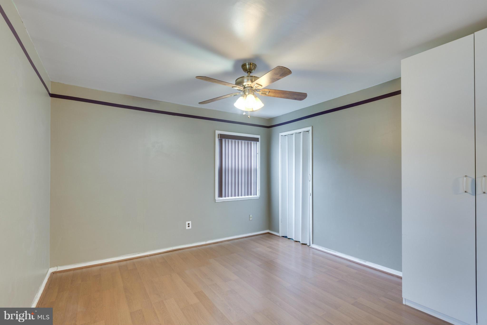 6601 Cimarron Street Springfield, VA 22150 - Photo 25 of 30 Bath