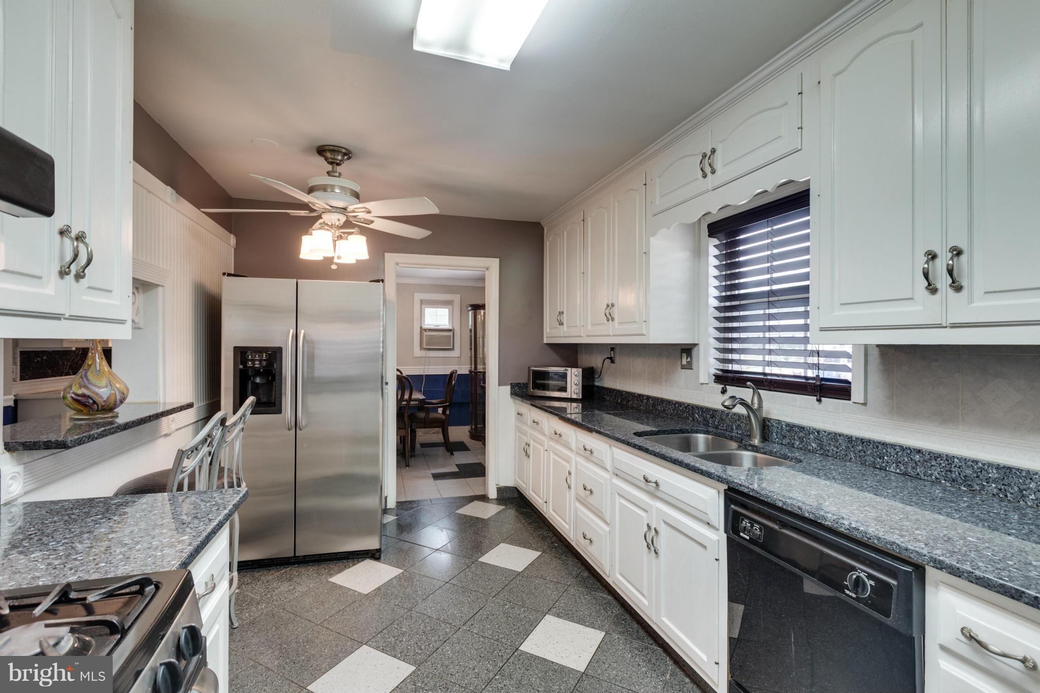 6601 Cimarron Street Springfield, VA 22150 - Photo 10 of 30 Kitchen