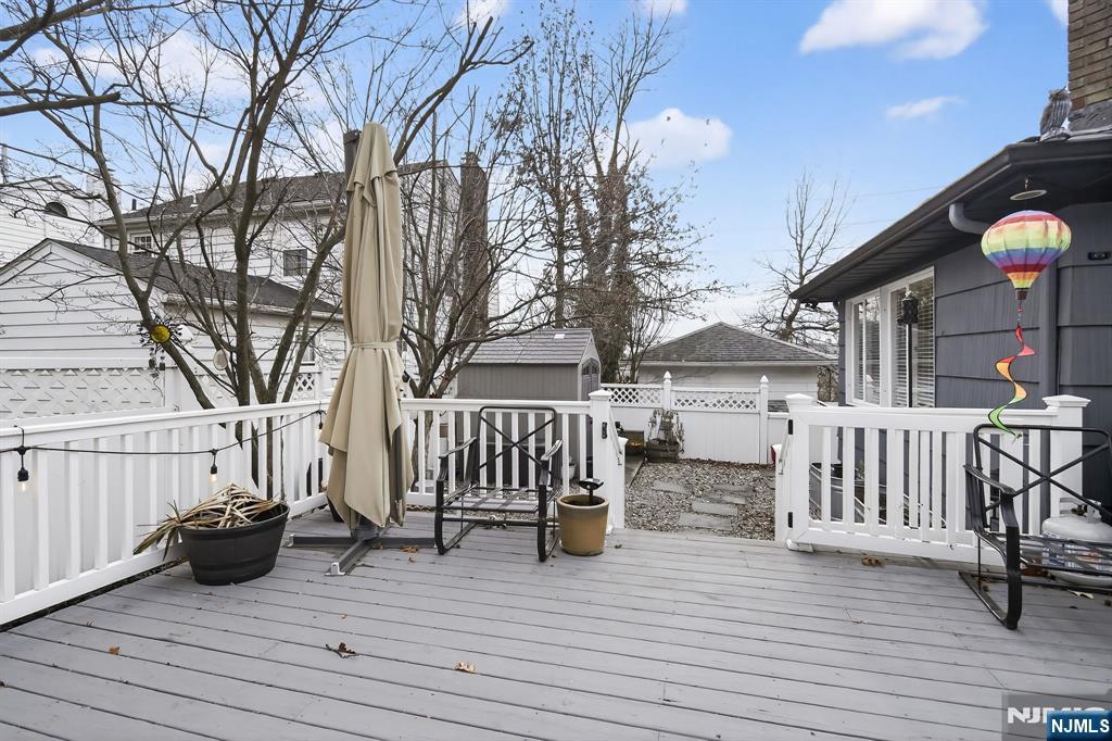 317 Ridge Road Rutherford, NJ 07070 - Photo 7 of 32