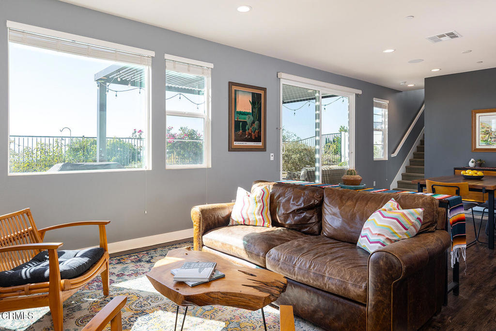 11825 Terra Vista Way, Unit 133 Sylmar, CA 91342 - Photo 8 of 35 11825 Terra Vista #133 009-mls