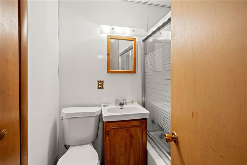 143 3rd Street McDonald, PA 15057 - Photo 14 of 19