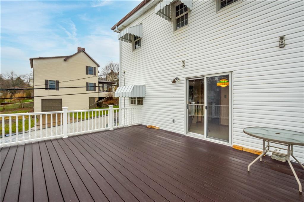 143 3rd Street McDonald, PA 15057 - Photo 3 of 19