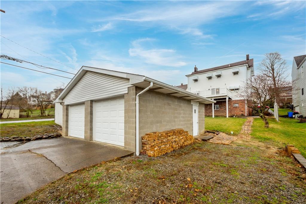 143 3rd Street McDonald, PA 15057 - Photo 4 of 19