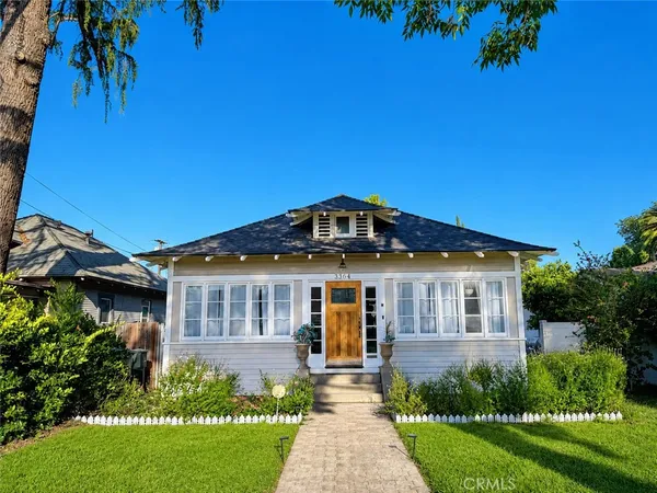 $799,900 | 3364 Cedar Street, Riverside, CA 92501